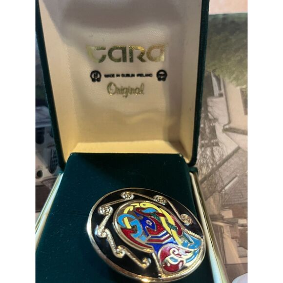 Vintage Tara Ware Book of Kells Brooch ~1.75" Copper Champleve Enamel - Picture 2 of 4